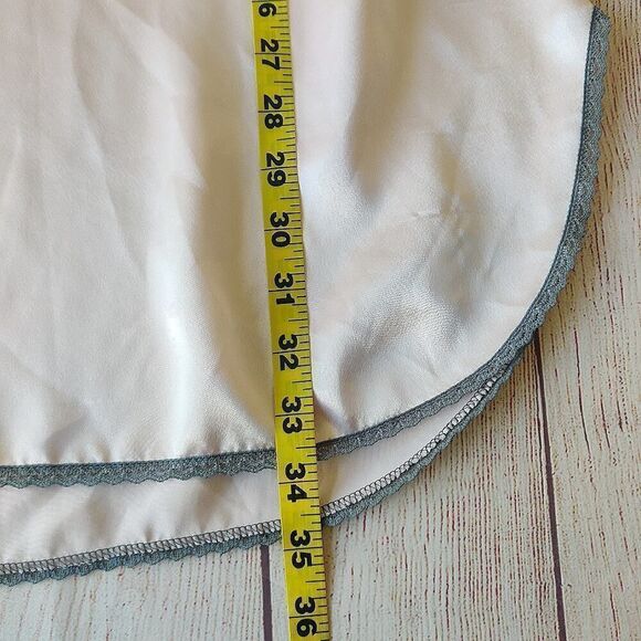 Vintage Val Mode Lingerie V-neck satin lace nightie sz S - Picture 7 of 8